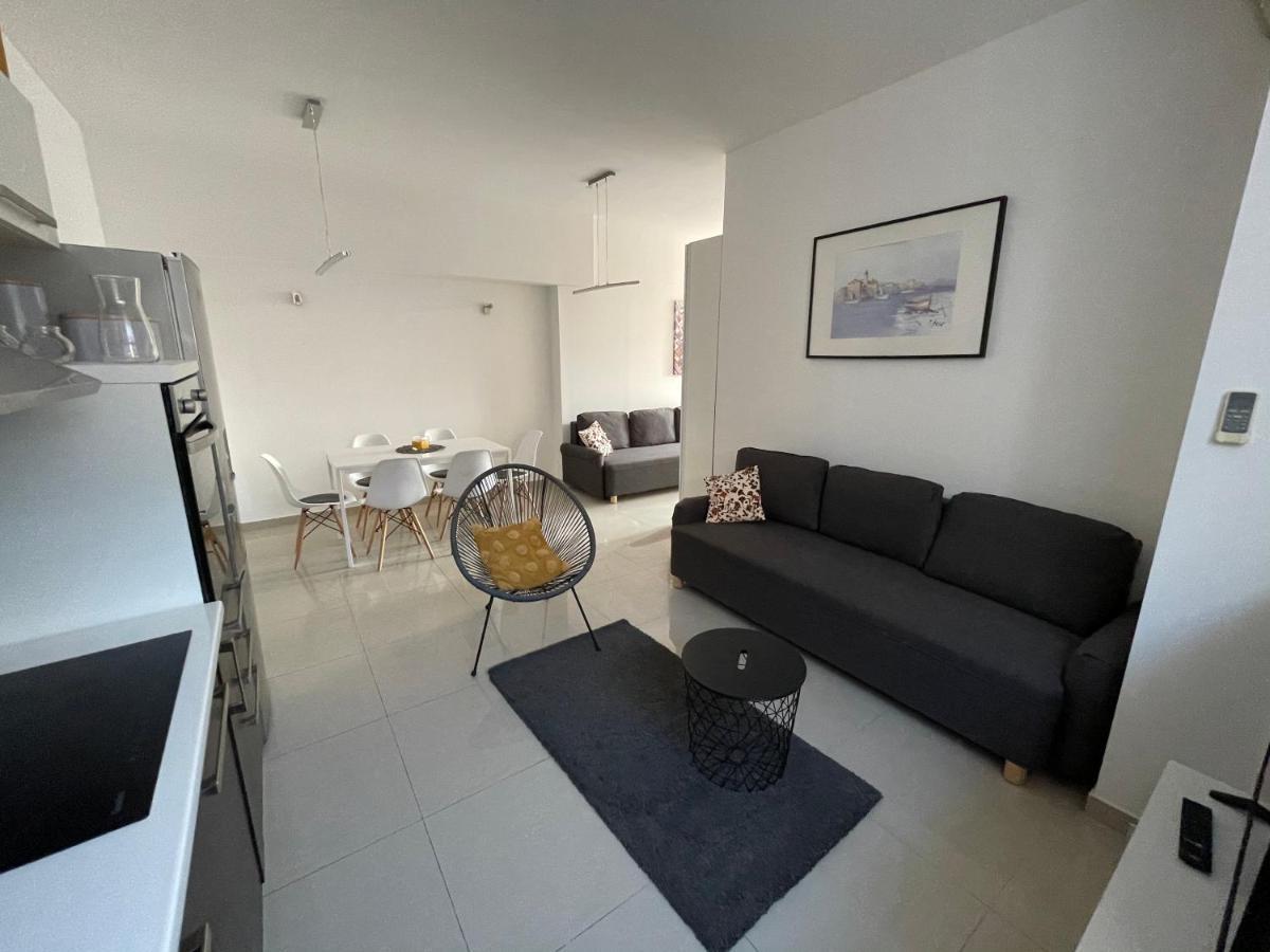 Apartments Luce Trogir Exterior photo